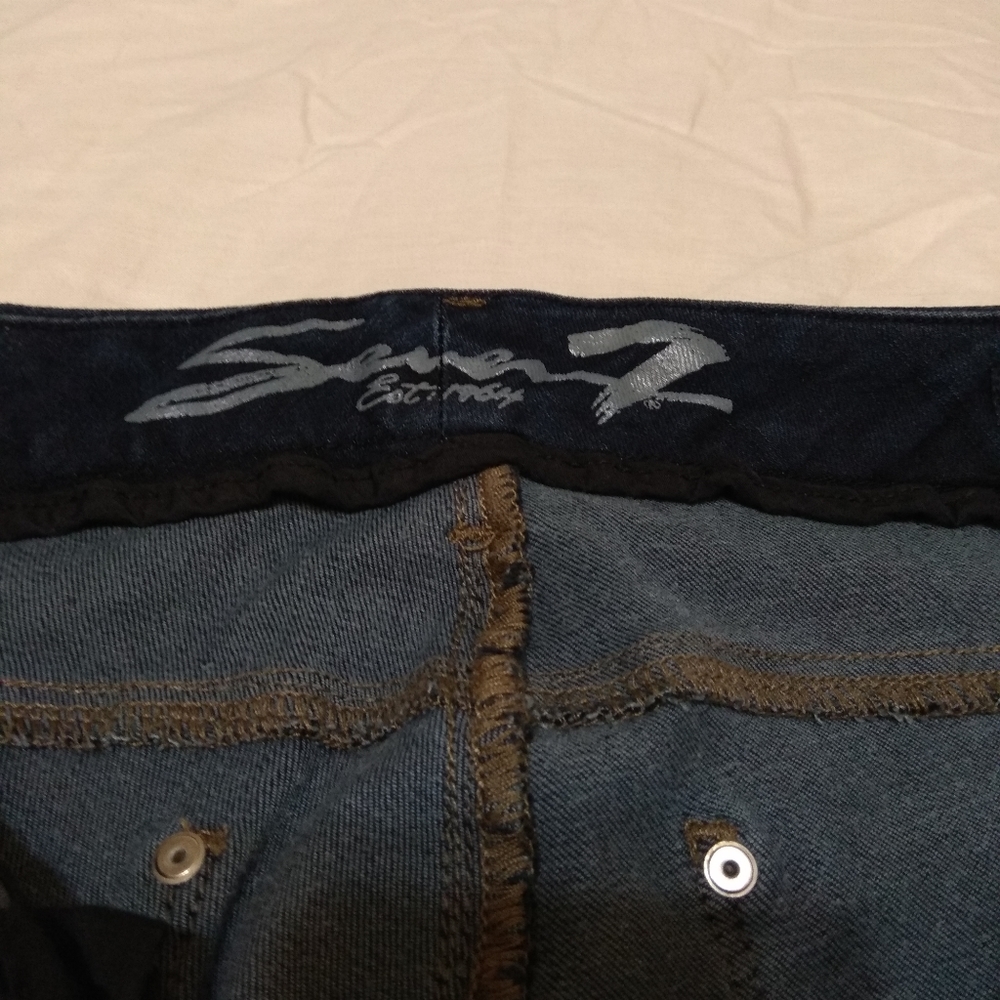 ๐ซ Seven7 Jeans Dark Blue 8 Host Pick!!! - Picture 2 of 8